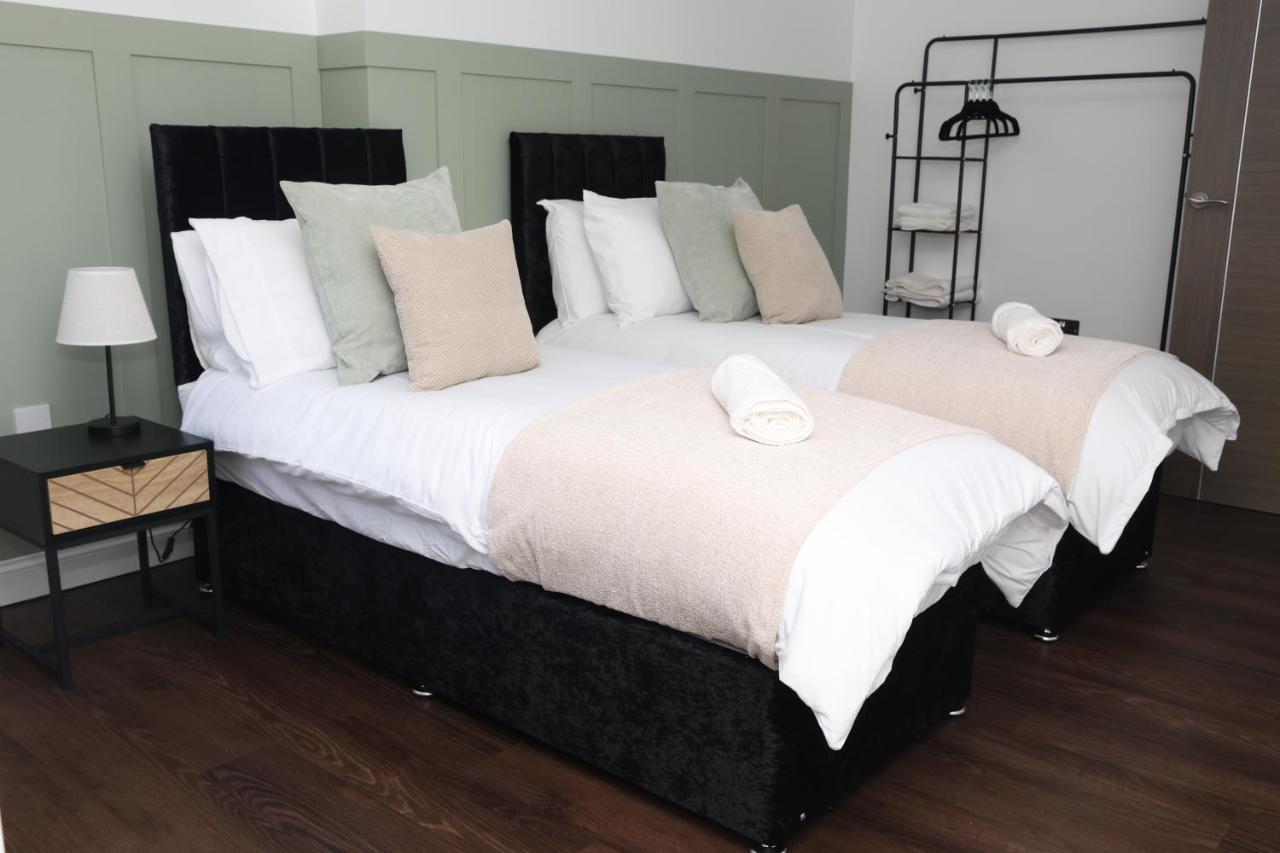 Watford Luxury 1 Bed Flat - Free Parking Daire Dış mekan fotoğraf